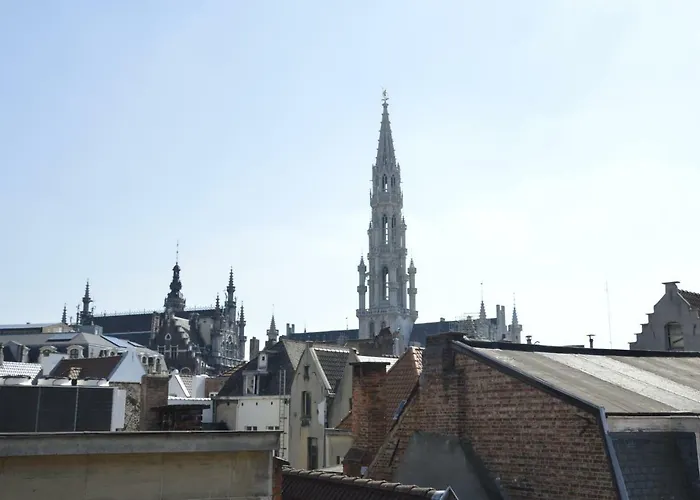 Super Flat Next Grand Place
