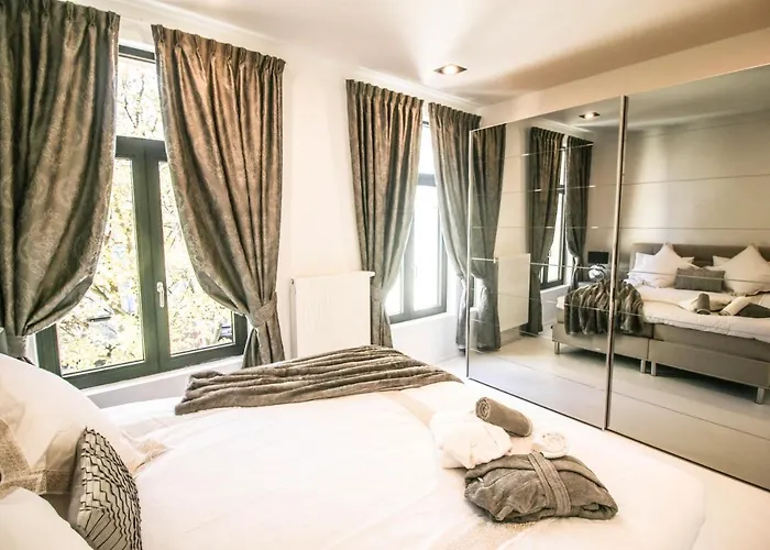 Luxurious Apartment