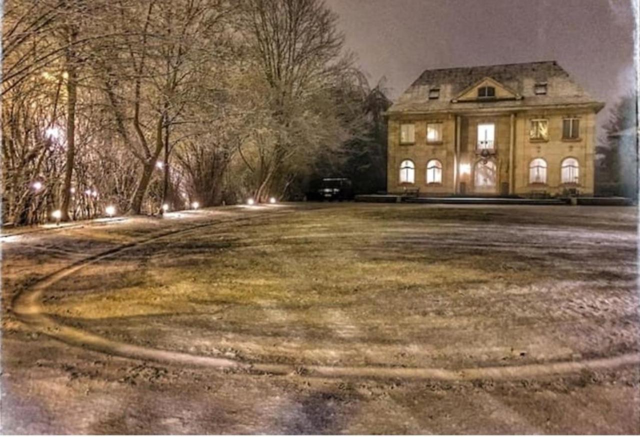 Le Manoir Du Prince De Liège Affittacamere