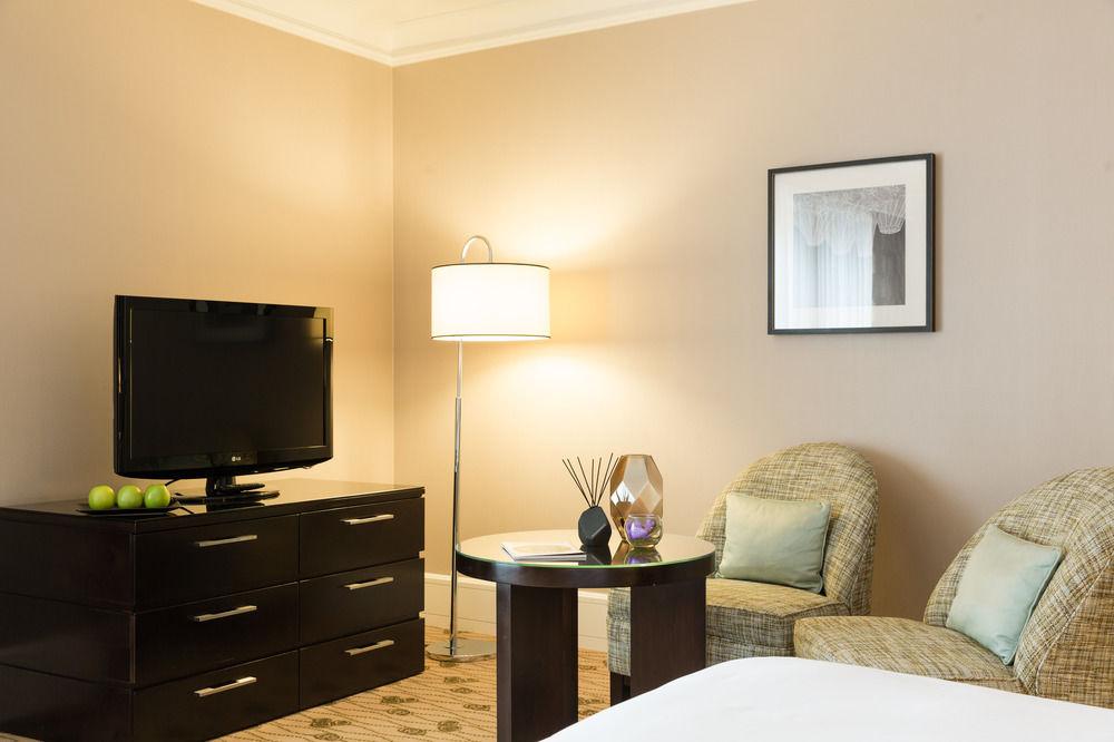 Hotel Renaissance