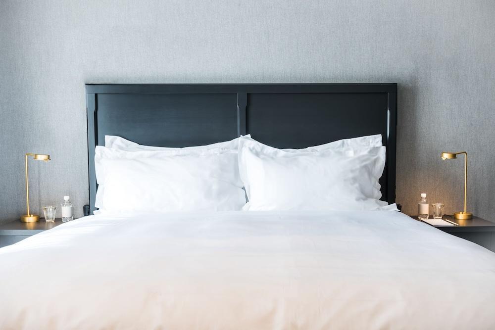 Hotel Pillows City Centre 4*