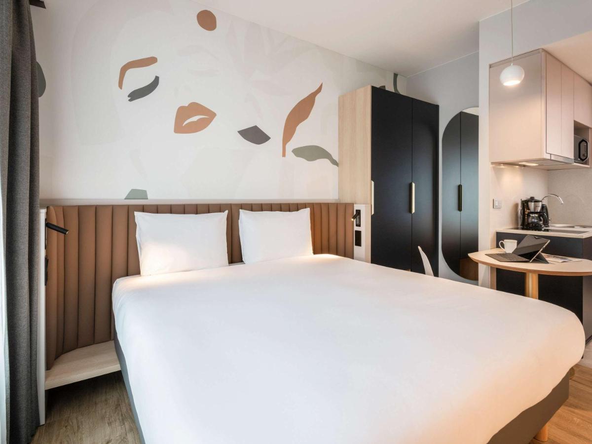 Adagio Access Brussels Delta Appart hôtel 3*