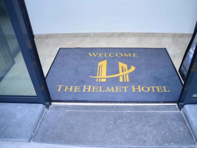 The Helmet 2* Brussel