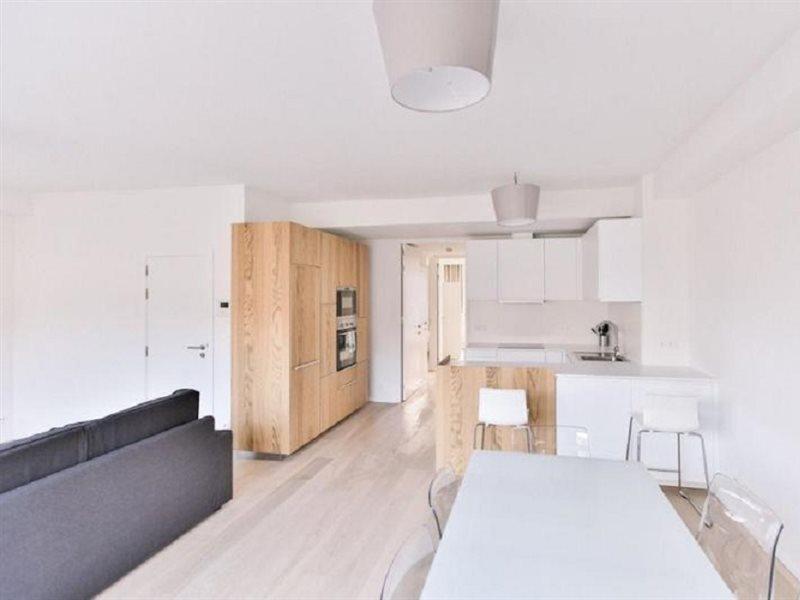 B-aparthotels Louise 3*
