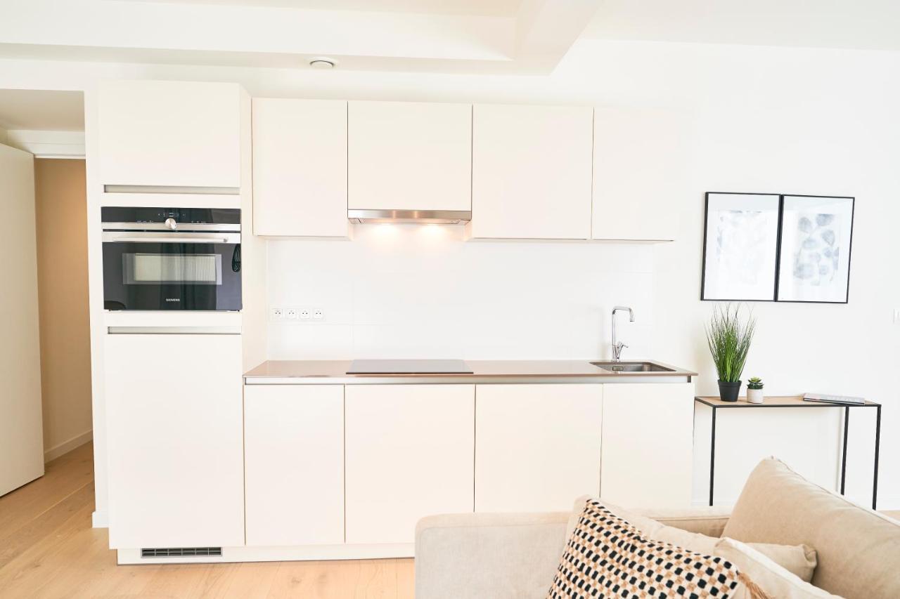 Diamant 1br Apartment Brussels
