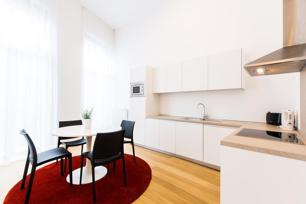 Grand Appartement *
