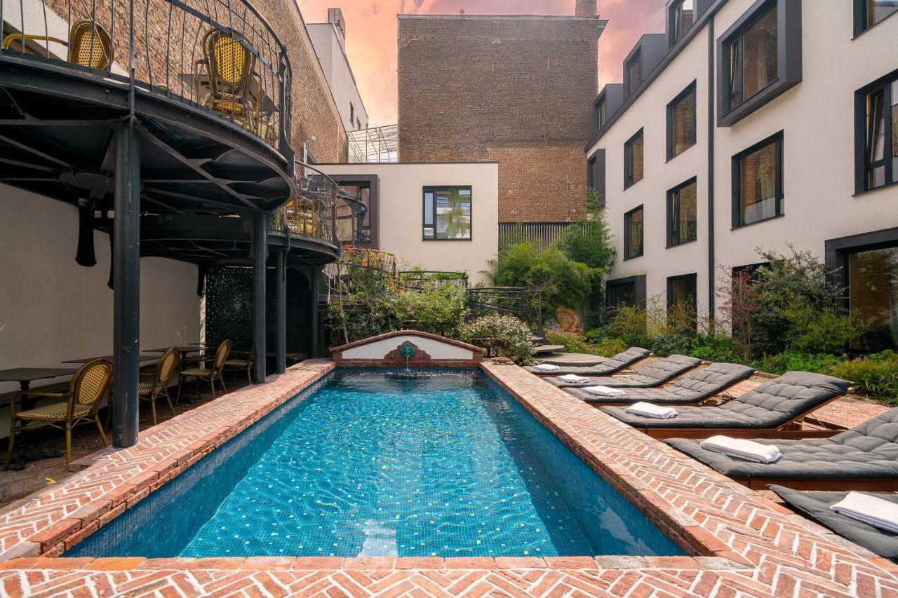 Latroupe Jardin Secret Hotel