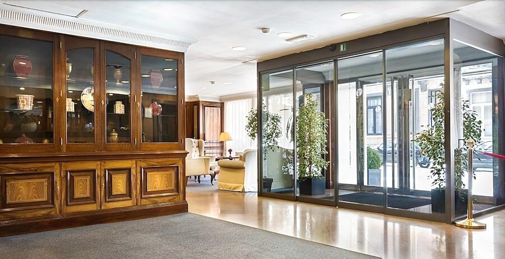 Hotel Avenue Louise Trademark Collection By Wyndham
