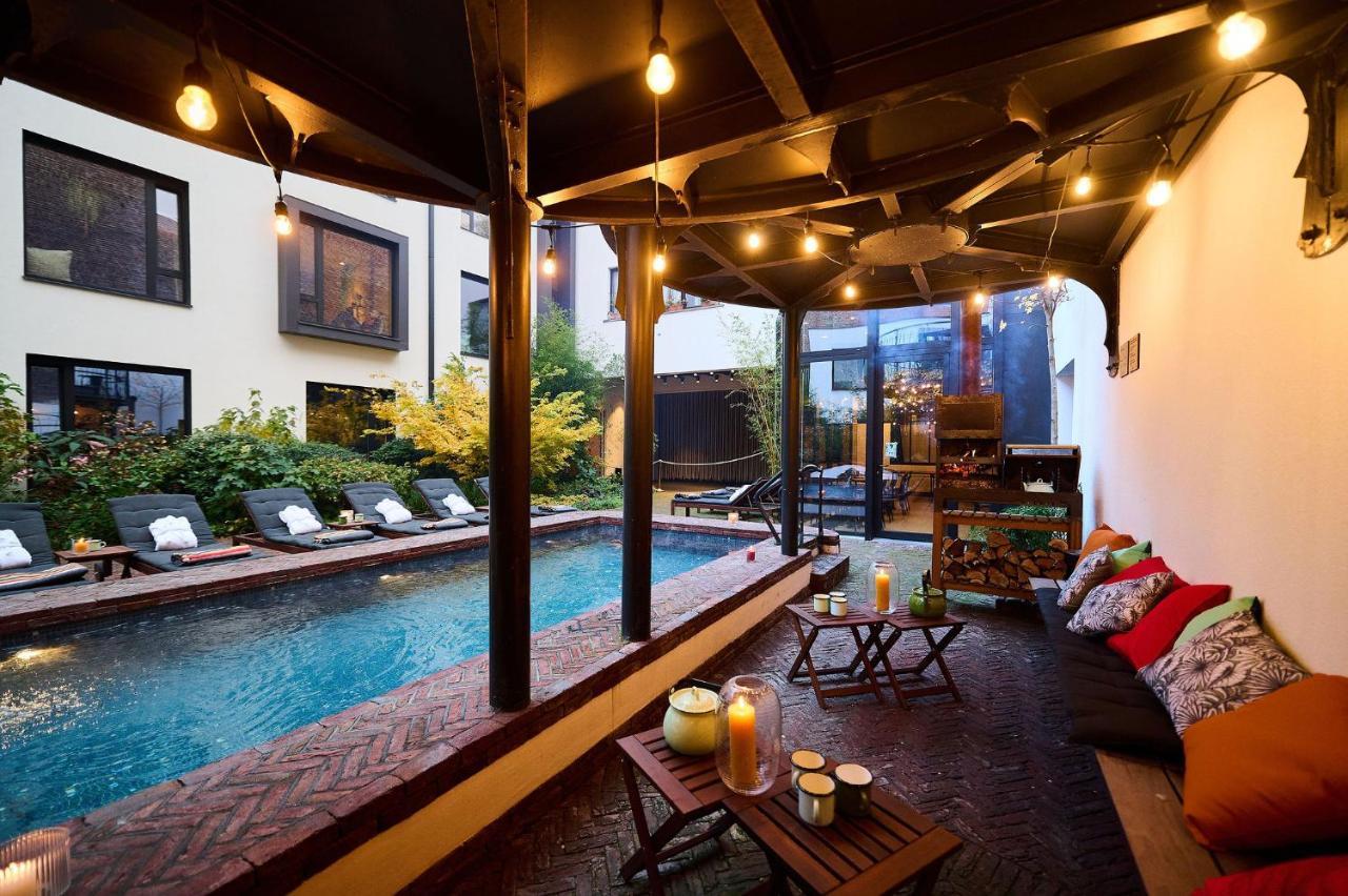 Hotel Latroupe Jardin Secret 3*