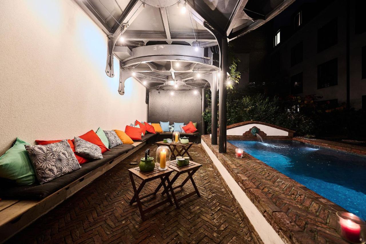 Hotel Latroupe Jardin Secret 3*
