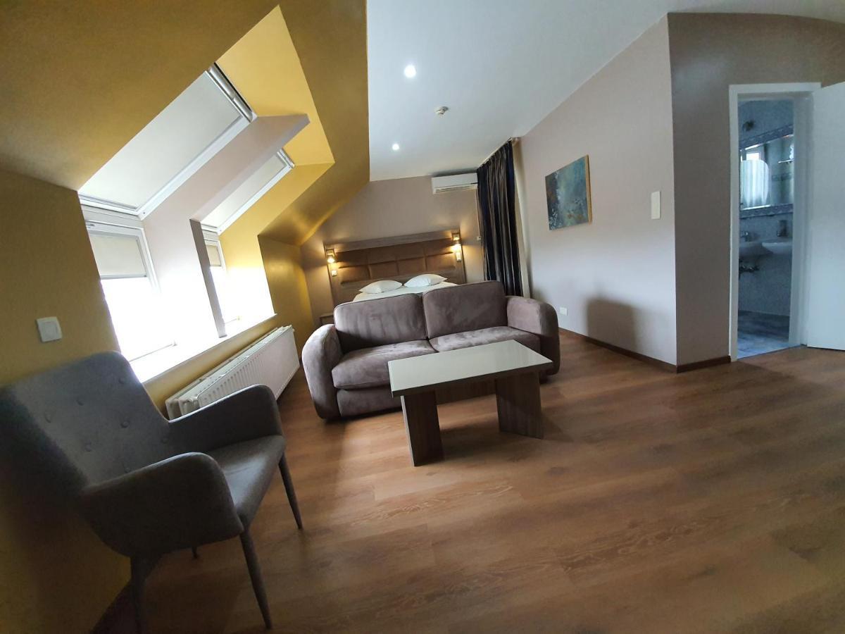 Hotel Midi-zuid 3*