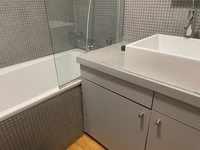 Duplex Dernier Etage Avec Terasse A Deux Pas De La Grand Place Apartment Brussels