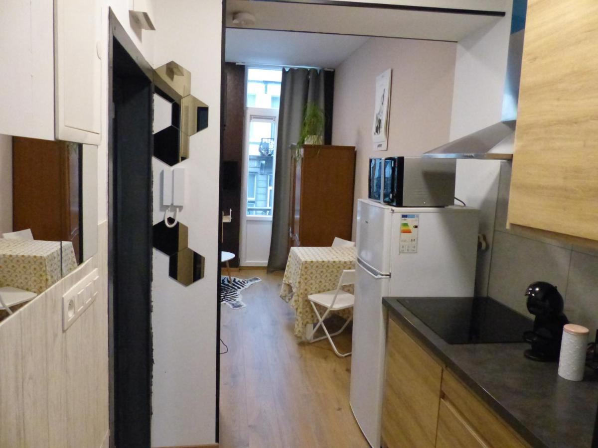 Appartement Superbe Au 1er Etage, Proche De La Gare Du Midi