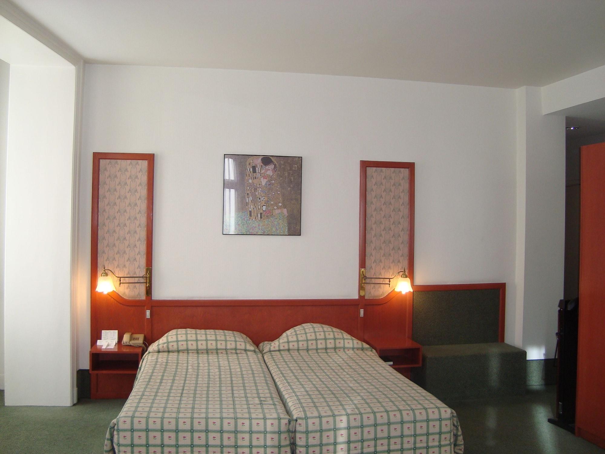 Le Dome 3* Brussels