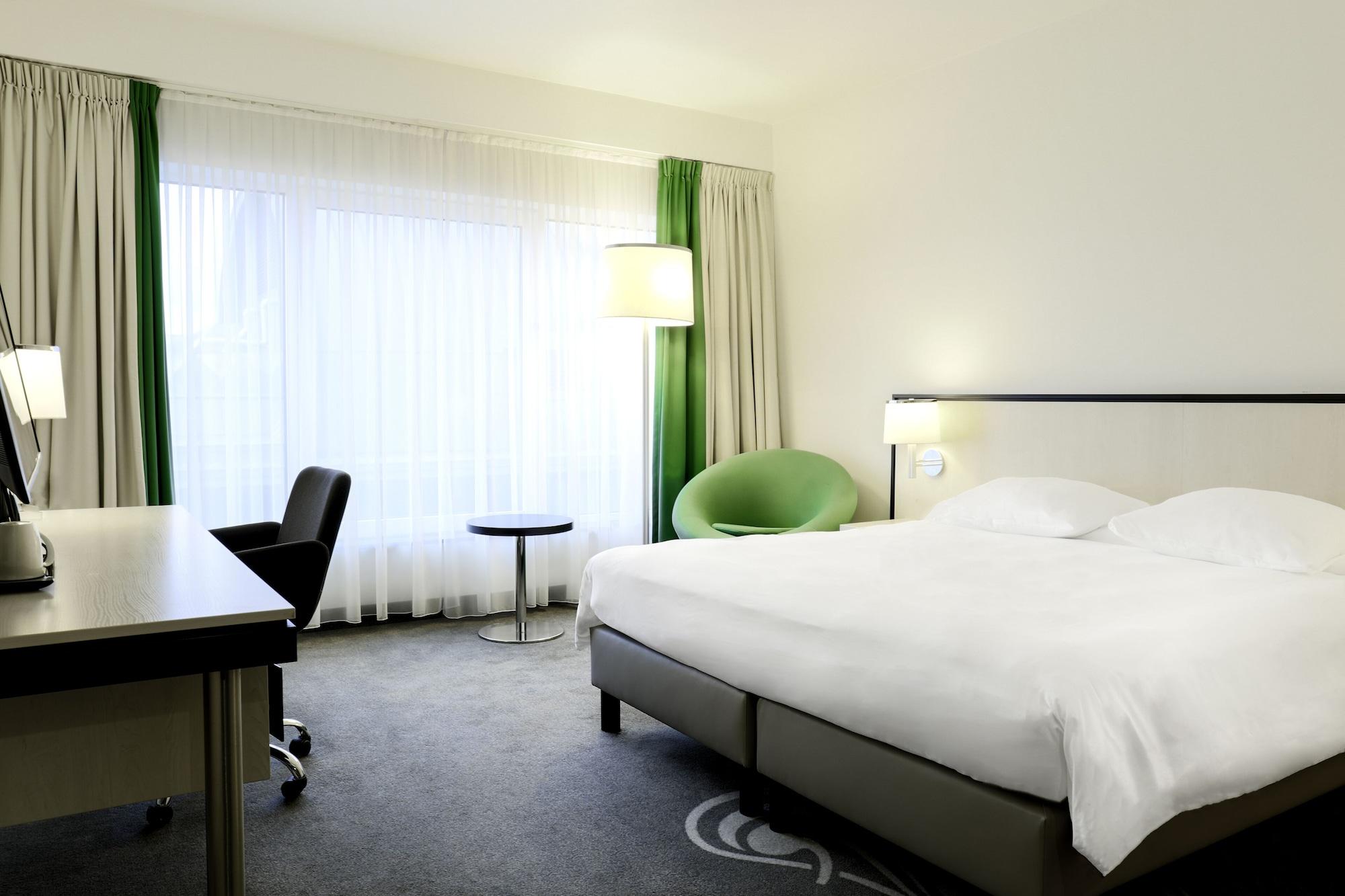 Hotel Park By Radisson Centre Midi