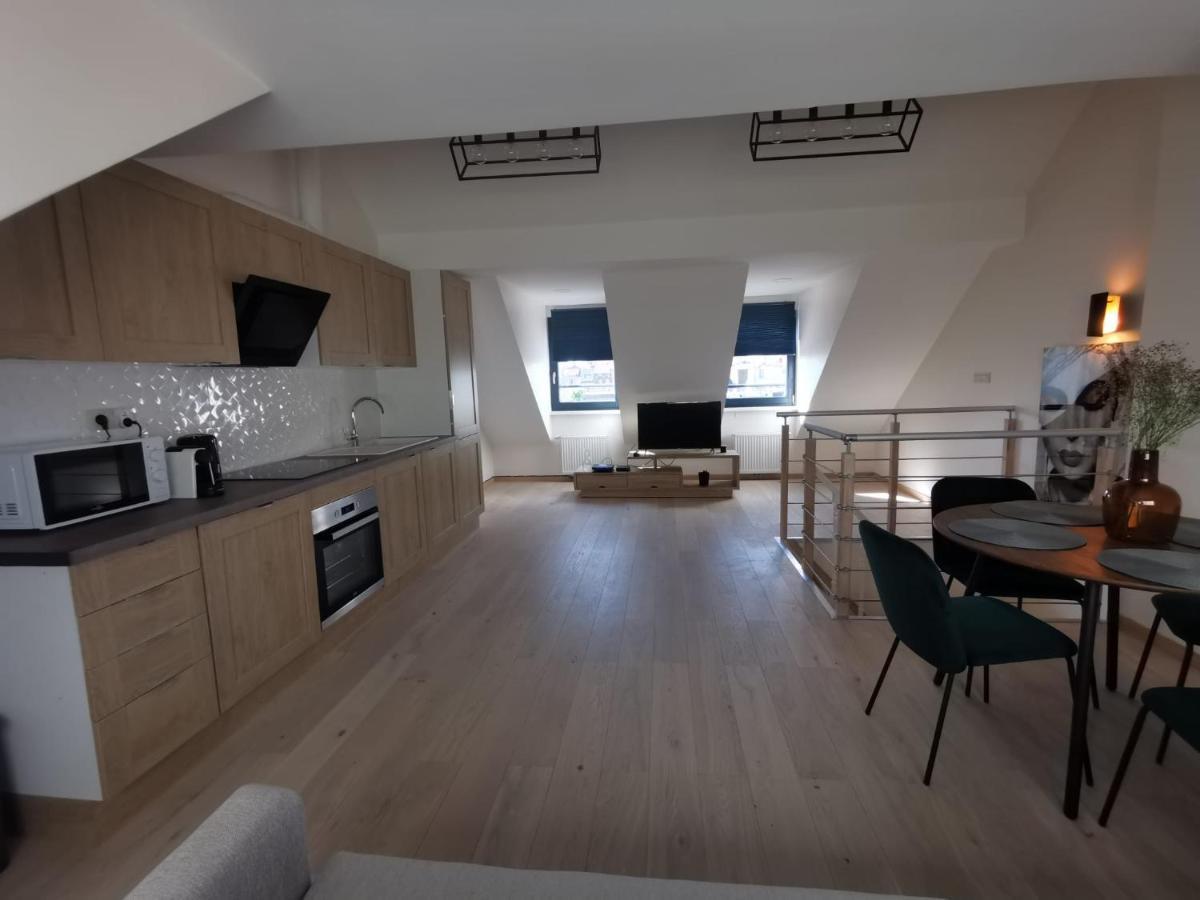 Charming Duplex On The Canal Appartement