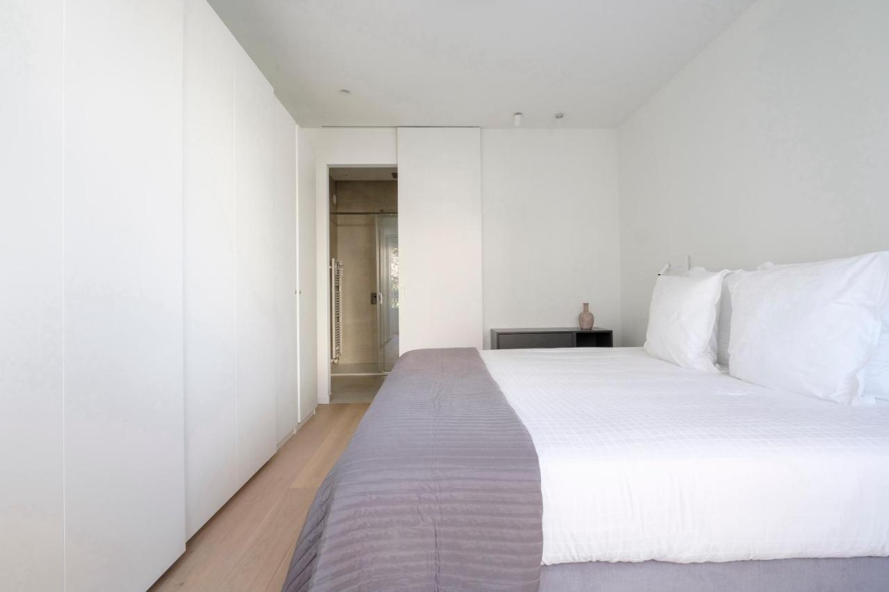 1 Bedroom With Balcony Avenue Louise Lejlighed *