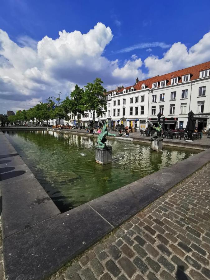 Charming Duplex On The Canal * Brussel
