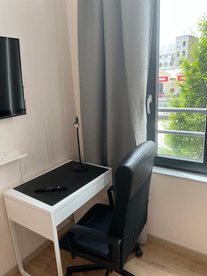 Exclusive Two-level With Private Terrace On The Canal Lejlighed *