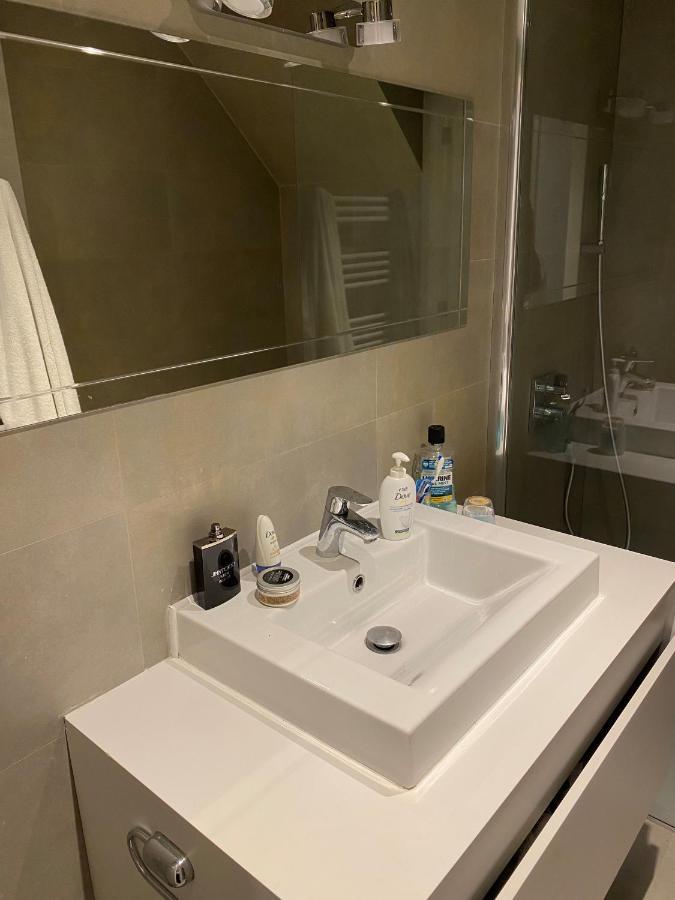 Amazing Flat In Front Of Bois De La Cambre * Bruxelles