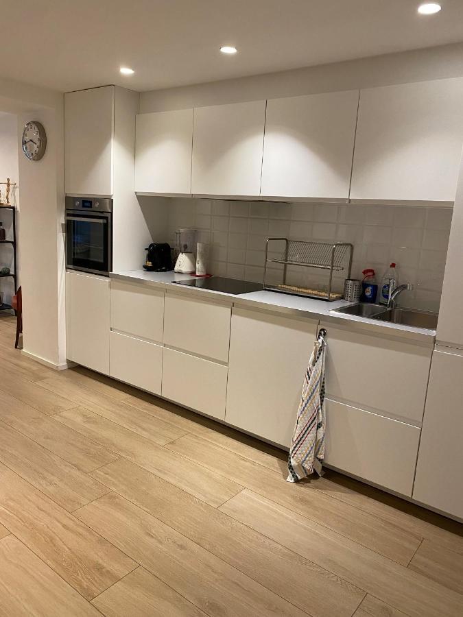 Amazing Flat In Front Of Bois De La Cambre *