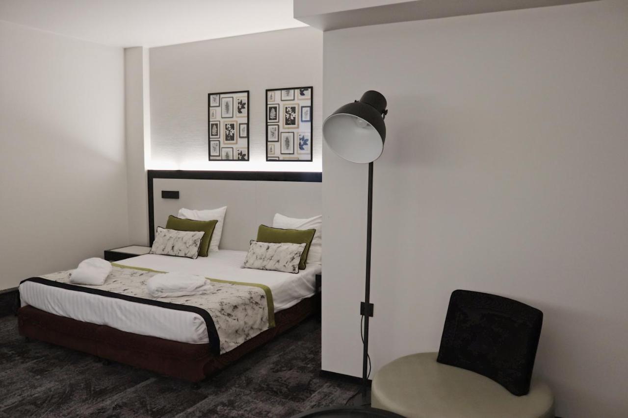 Floris Arlequin Grand-place 3* Bruxelles