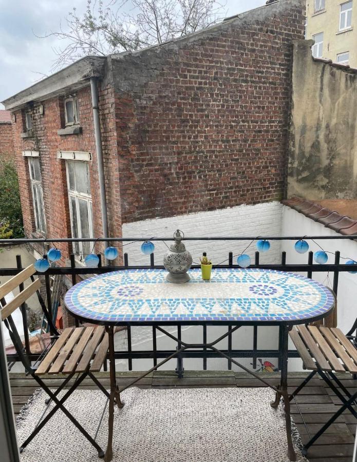 De Charme Dans Maison De Maitre Bruxelloise Brussel