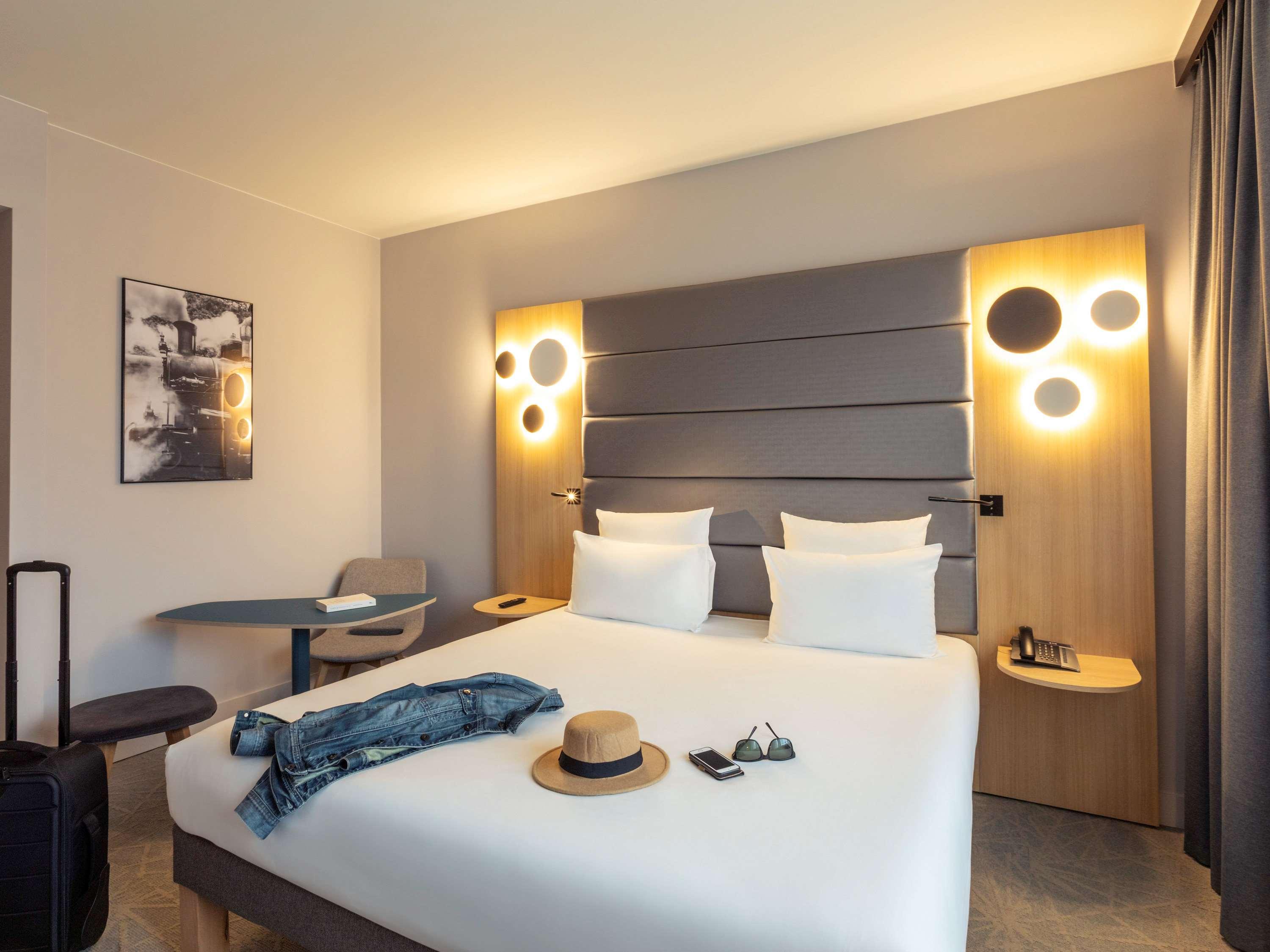 Hotel Novotel Centre Midi 4*
