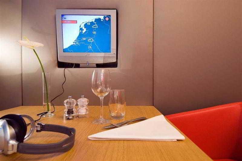 Hotel Novotel Off Grand Place 4*
