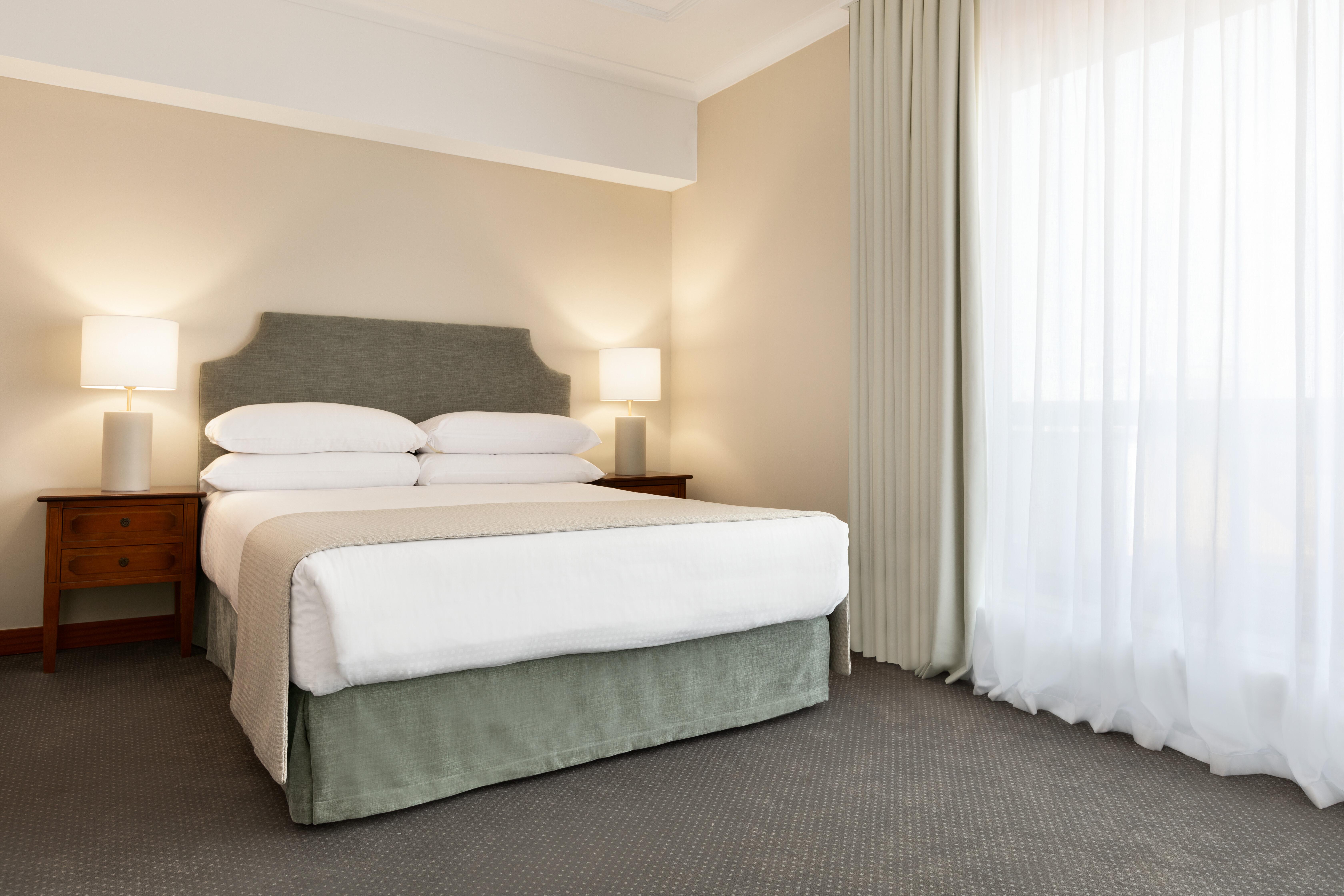 Avenue Louise Trademark Collection By Wyndham Hotel 4*