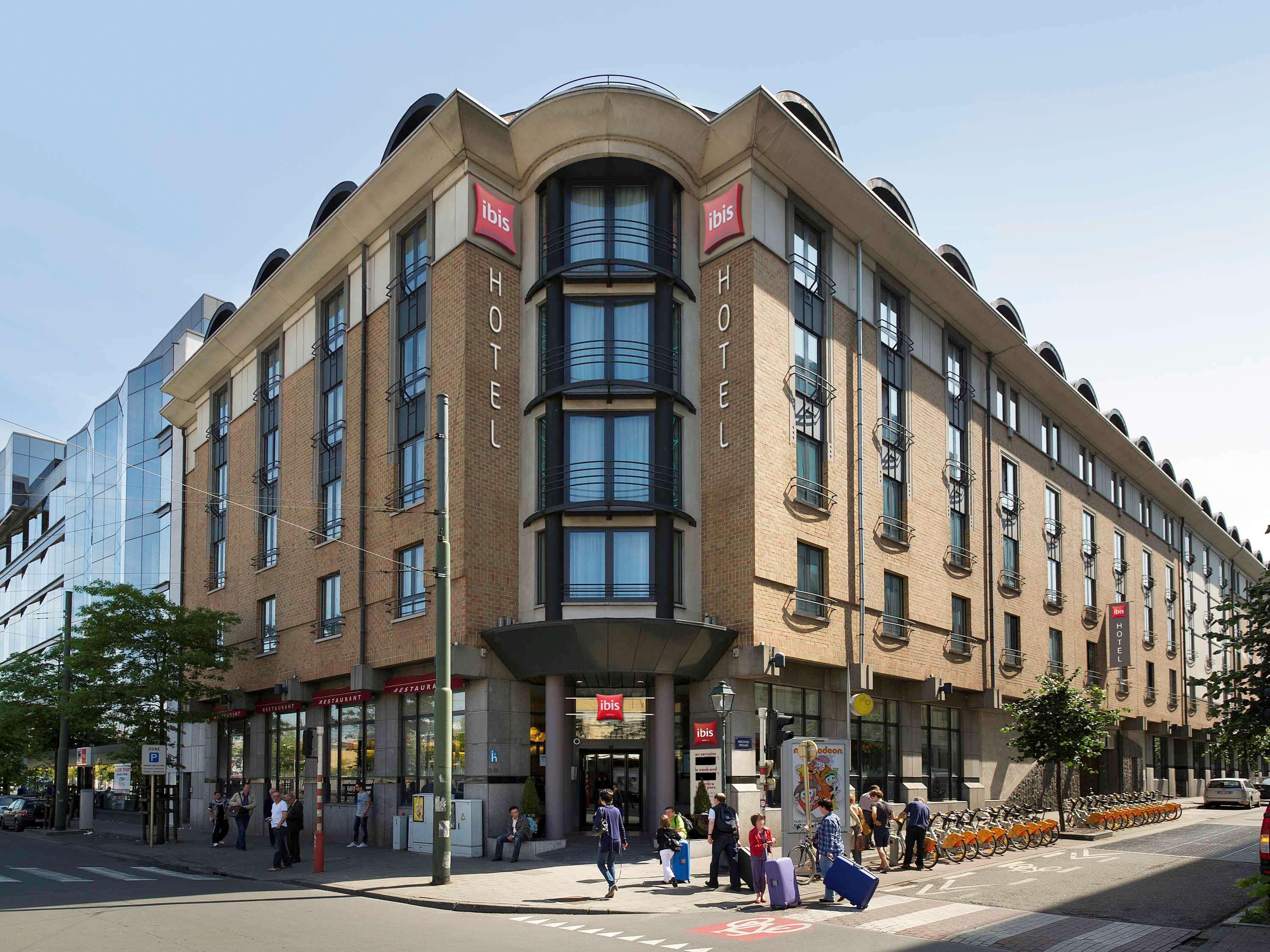 Ibis Centre Gare Du Midi Hotel