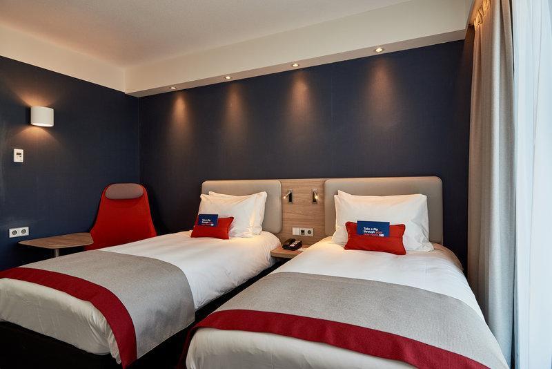 Schuman By Ihg 4*
