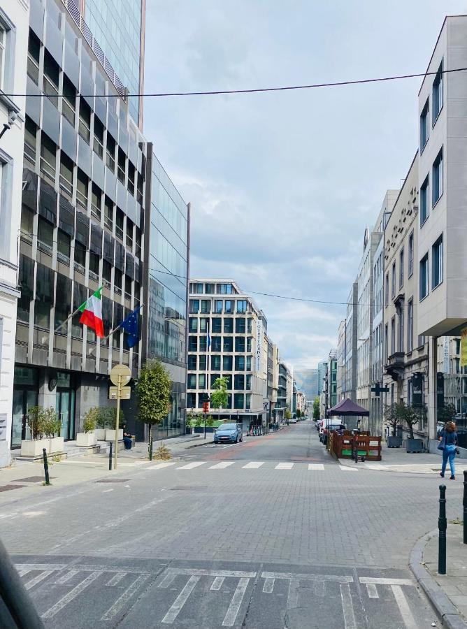 Moderne Centre De *