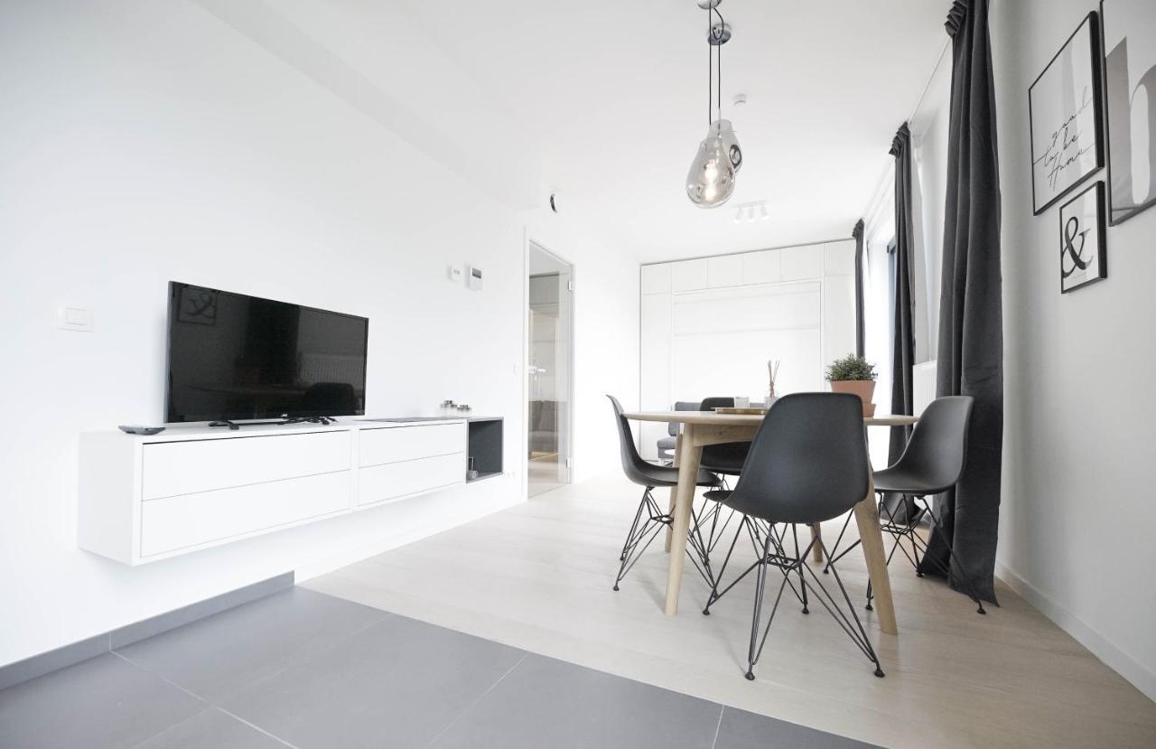Flats Apartment *