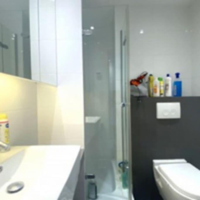 Appartement Bright In *
