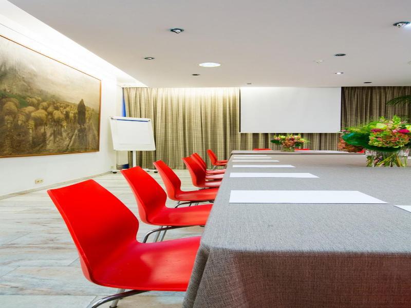Van Belle Hotel 3*