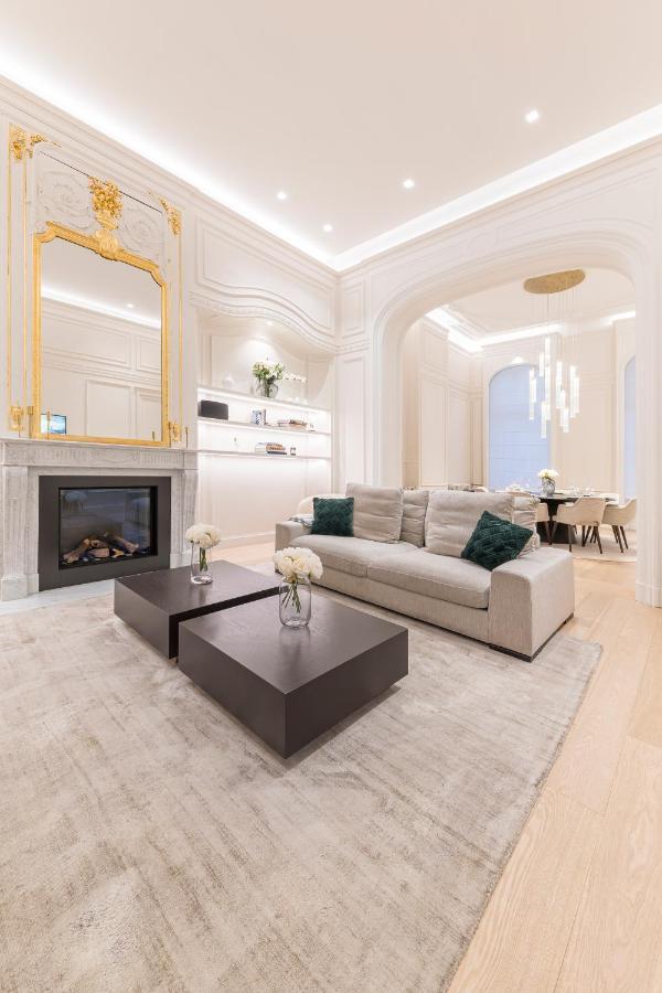 Luxury 3 Bedrooms Townhouse In Perfect Location Appartement