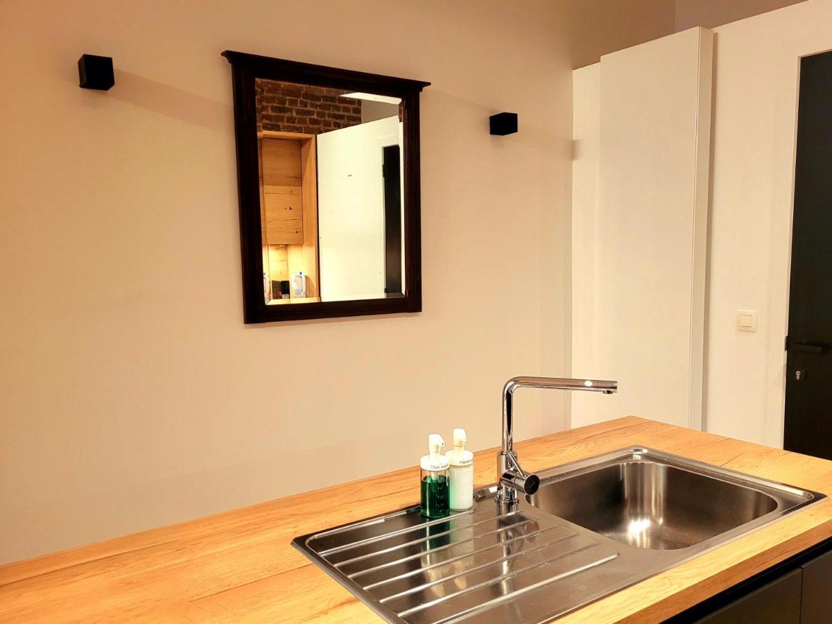 Gasthof Brand New With Private Bathroom And Balcony-terrasse