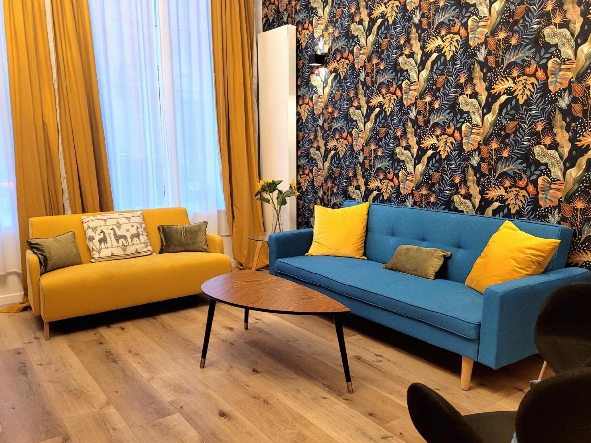 Gasthof Brand New With Private Bathroom And Balcony-terrasse