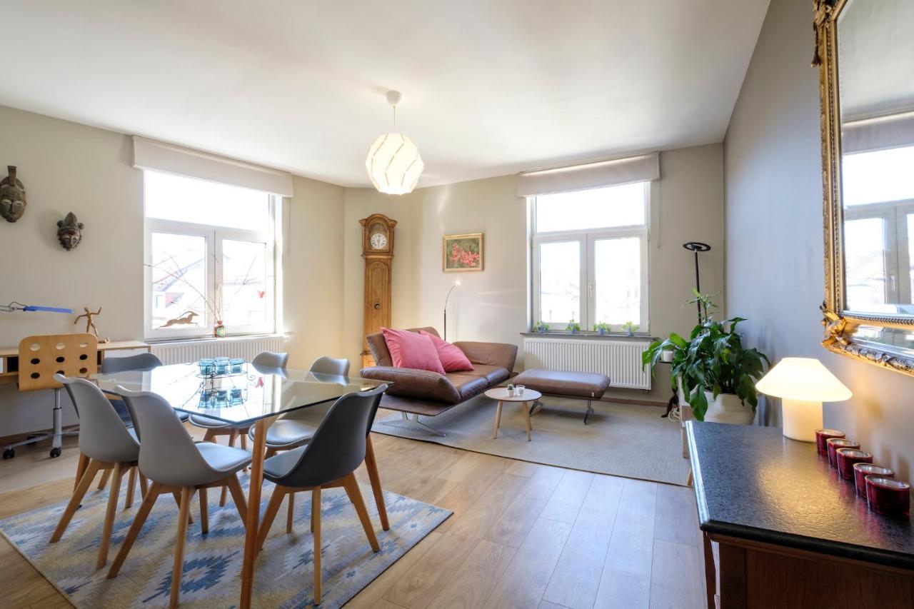 1 Avec Balcon Proximite Cinquantenaire Appartement Brussel
