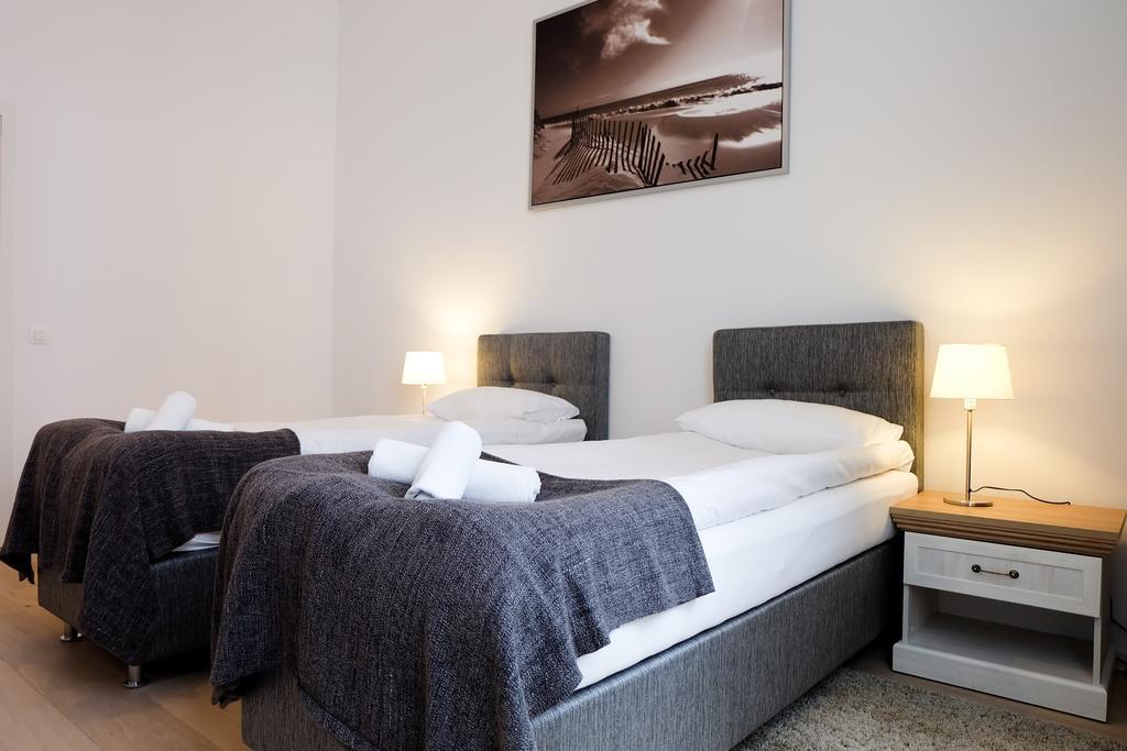 La Monnaie Apartment *