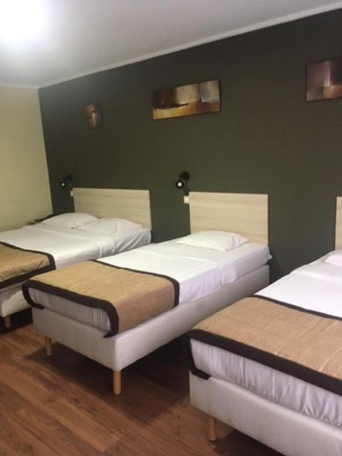 Albert Hotel Hotel 2*