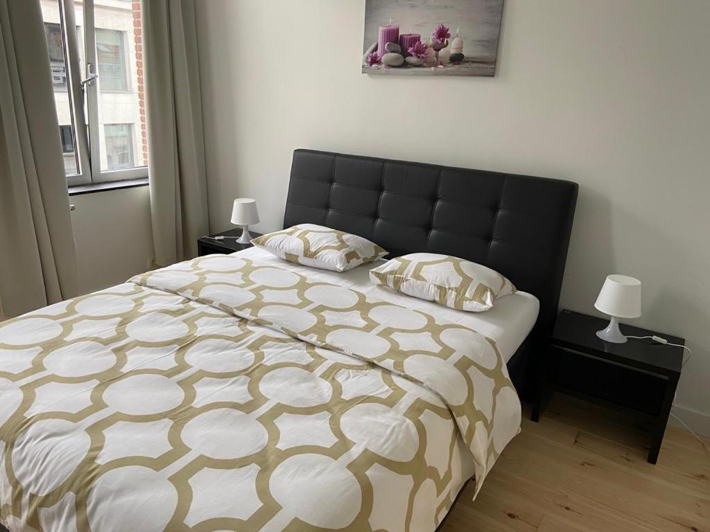 Modern Third Floor Apartment Brussels