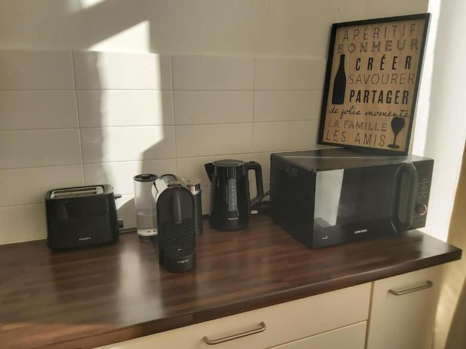 Luxueux Proche De Gare Du Midi, à Côté Du Centre Appartement