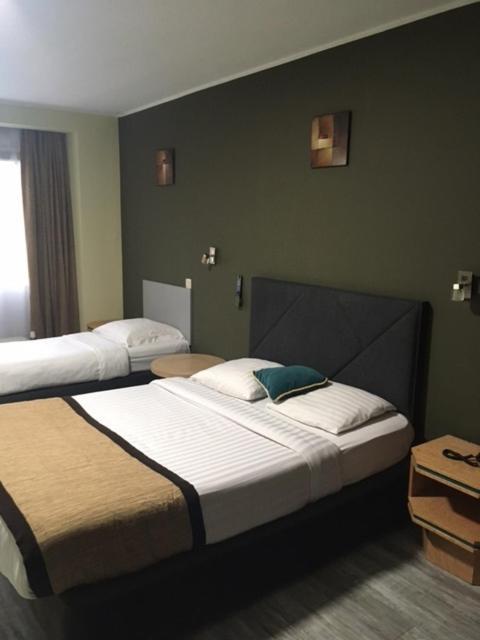 Albert Hotel Hotel 2*