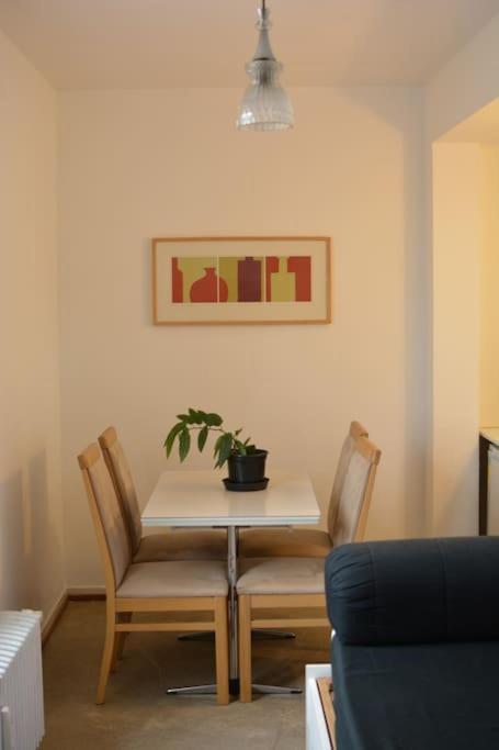 Appartement 1 *