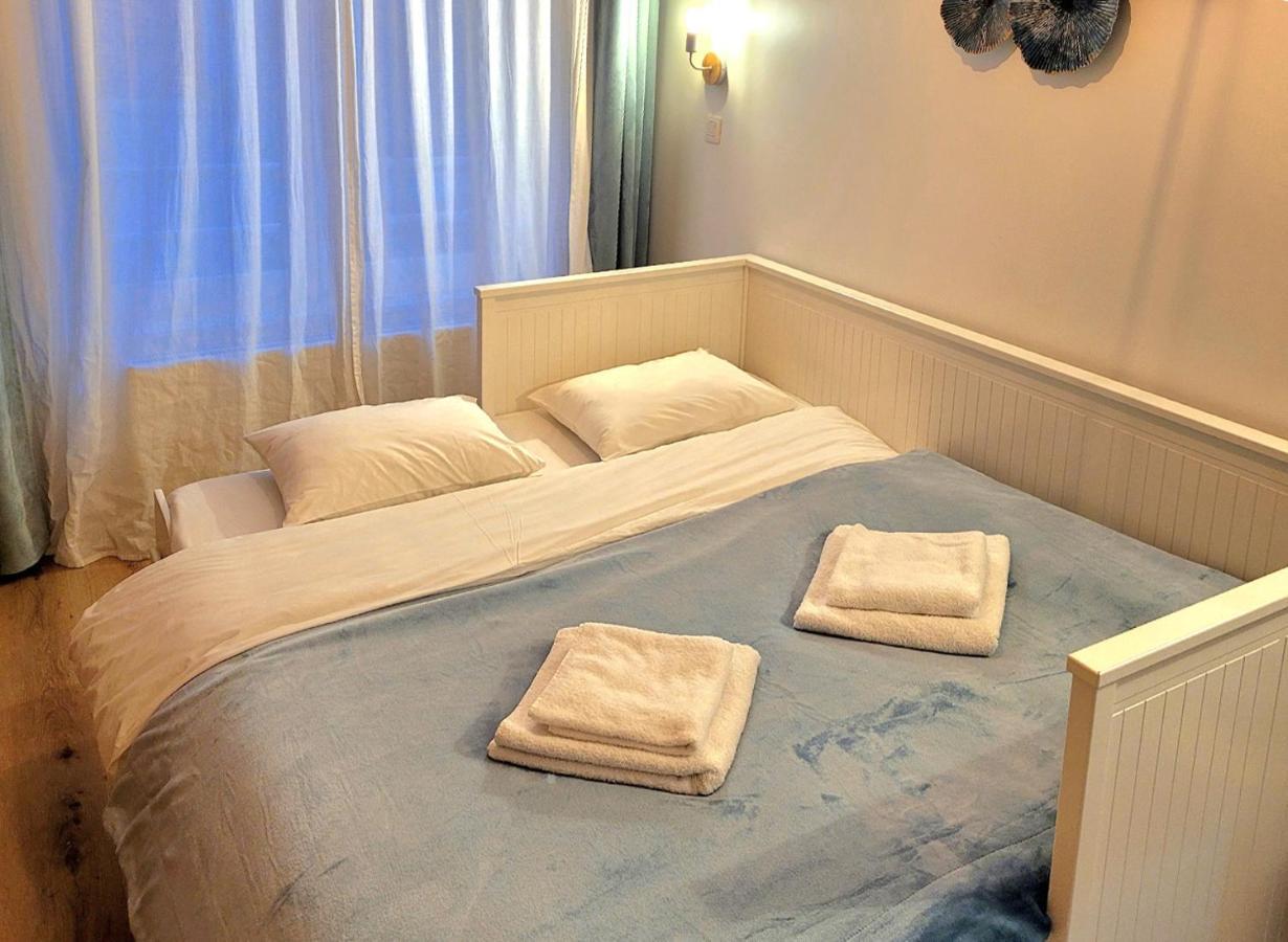 Brand New Camelia With Private Bathroom *