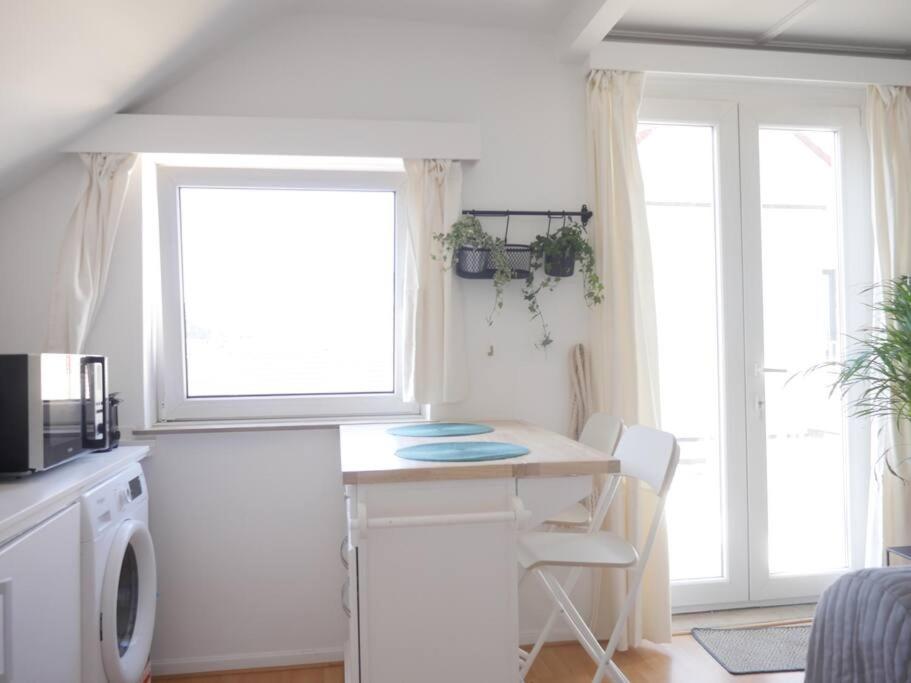 Chic 1br + Terrace *