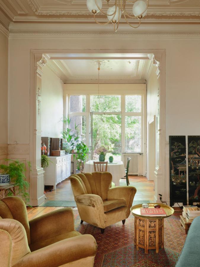 Charming And Spacious House With Leafy Private Garden Close To Historical Center Of * Brussels