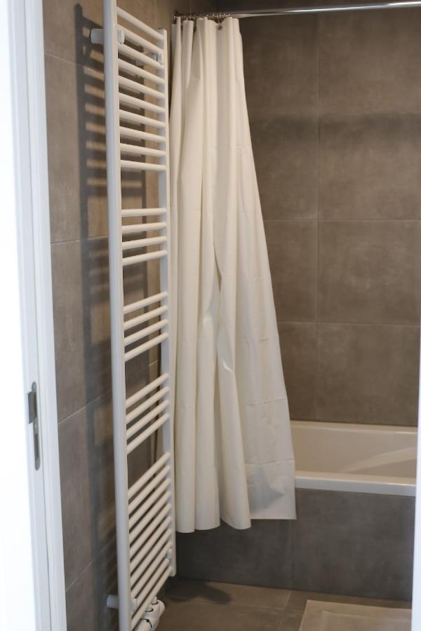 Non Smoking Penthouse Ll Erasme * Brussel